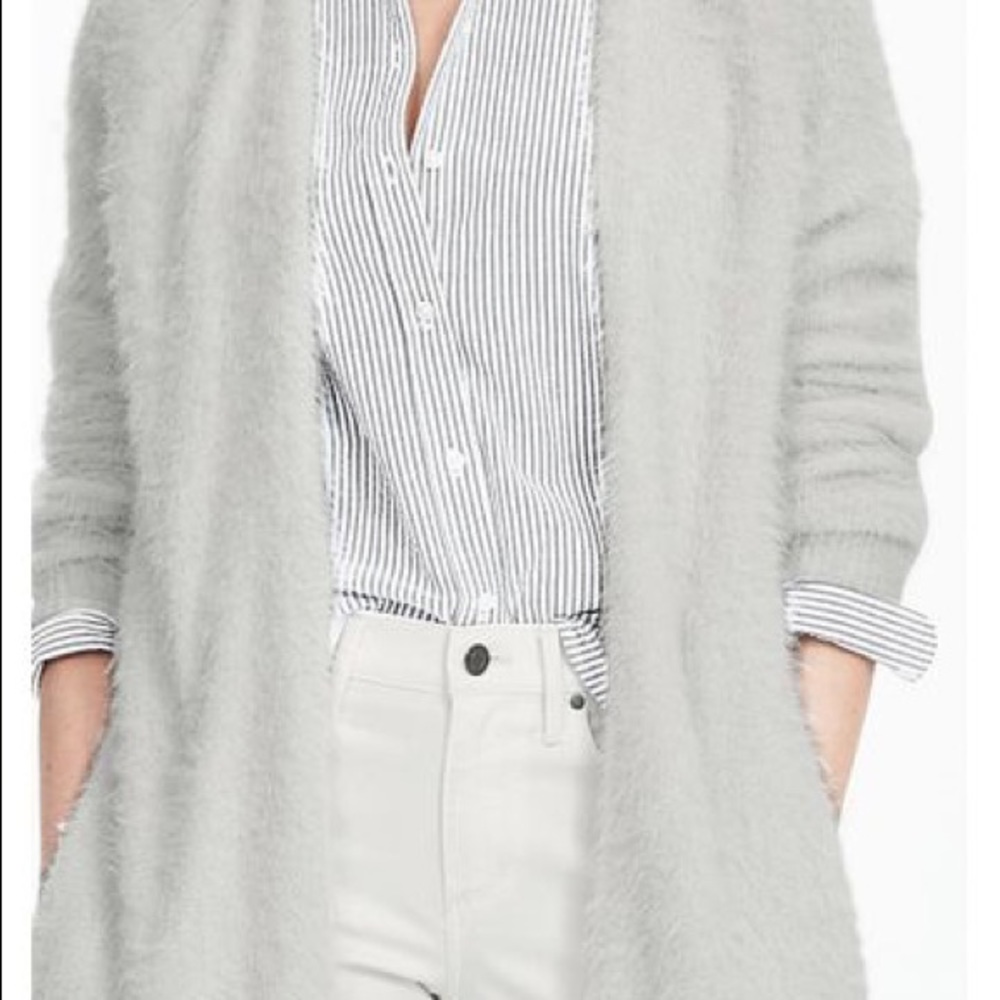 Banana Republic M Eyelash Cardigan White